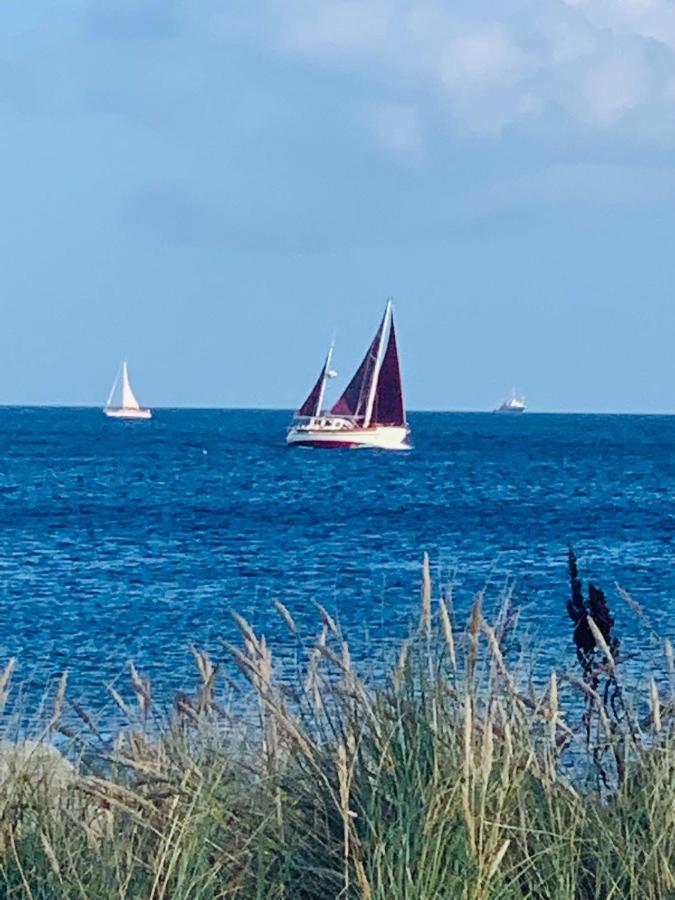 Seelund - Meeresrauschen Lauschen - Ruhiges Sonniges Apartment Mit Garten Und Terrasse Nahe Strand Und Ostsee Schönhagen المظهر الخارجي الصورة